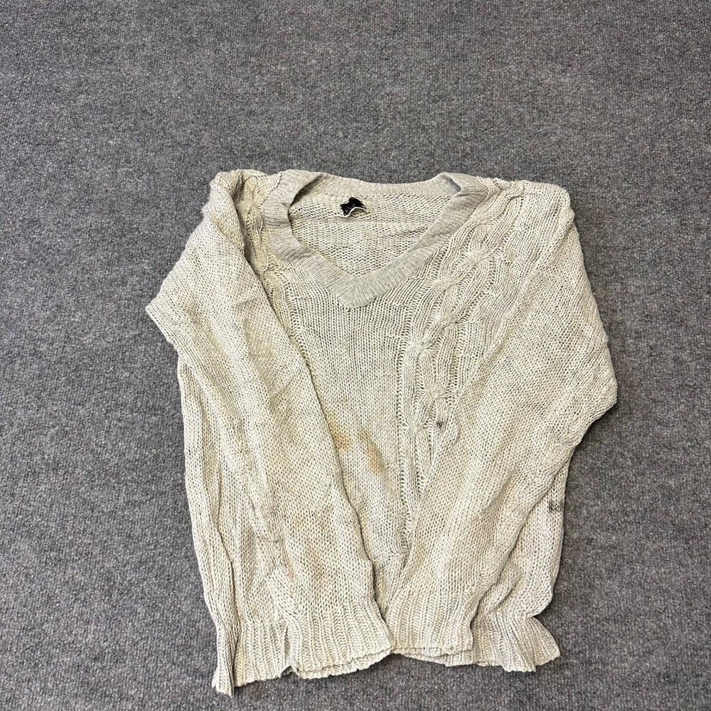Unbranded Sweater Womens Size M Gray Cable Knit V-Neck Pullover Stained Fair